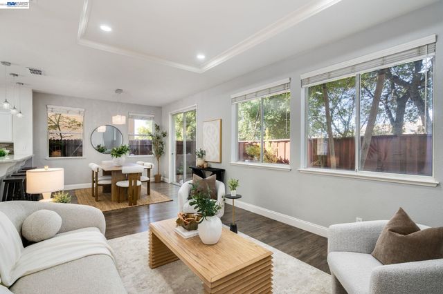 25528 Conley Downs Dr, Castro Valley, CA 94552