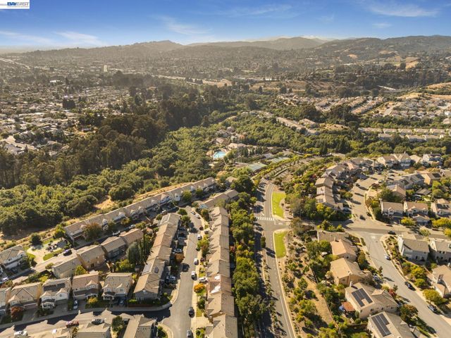 25528 Conley Downs Dr, Castro Valley, CA 94552