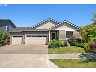 2310 S HEATHER St, Cornelius, OR 97113