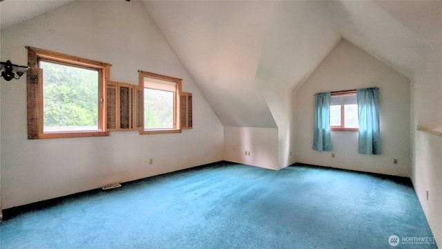 5182 Lars Hansen Road SE, Port Orchard, WA 98367