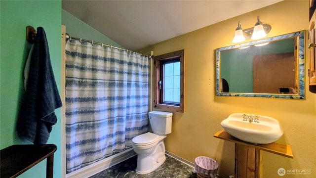 5182 Lars Hansen Road SE, Port Orchard, WA 98367