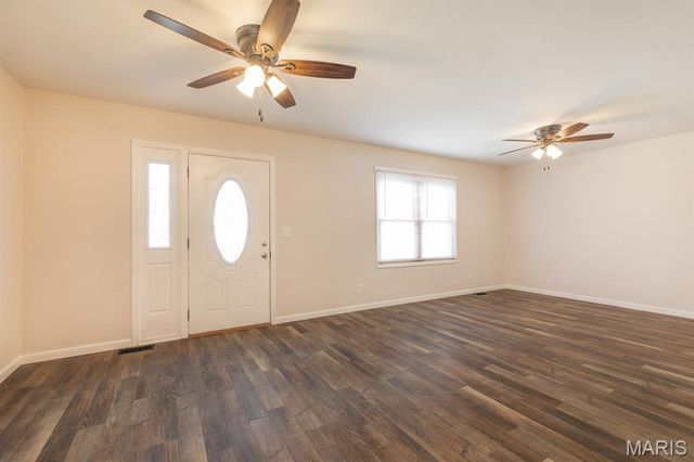 726 Rice Street, Wood River, IL 62095