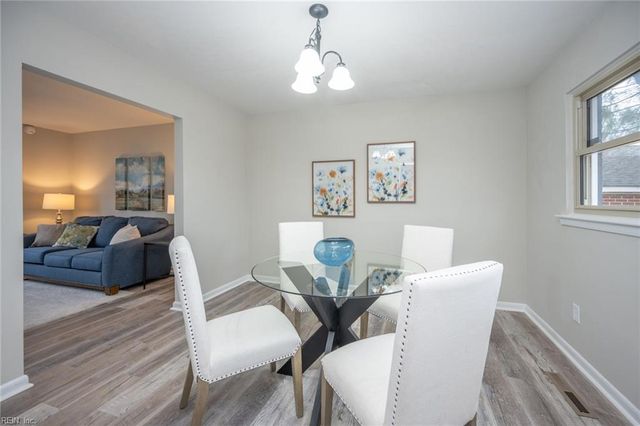 1413 W Queen ST, Hampton, VA 23669