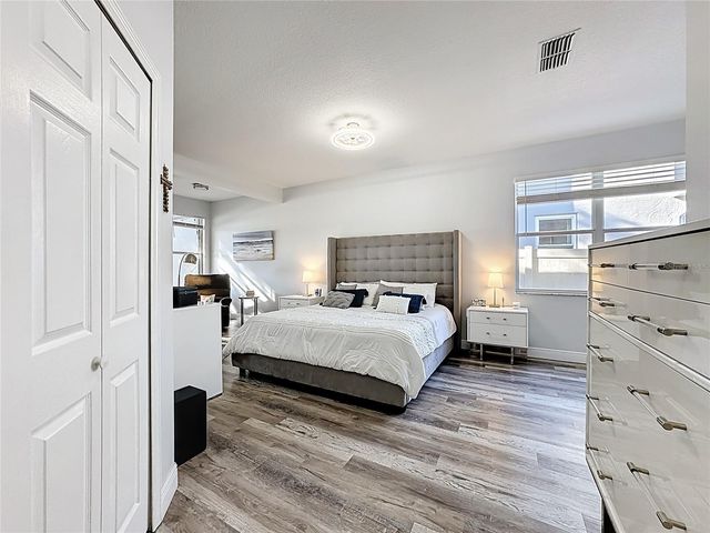 14376 LORD BARCLAY DRIVE, Orlando, FL 32837