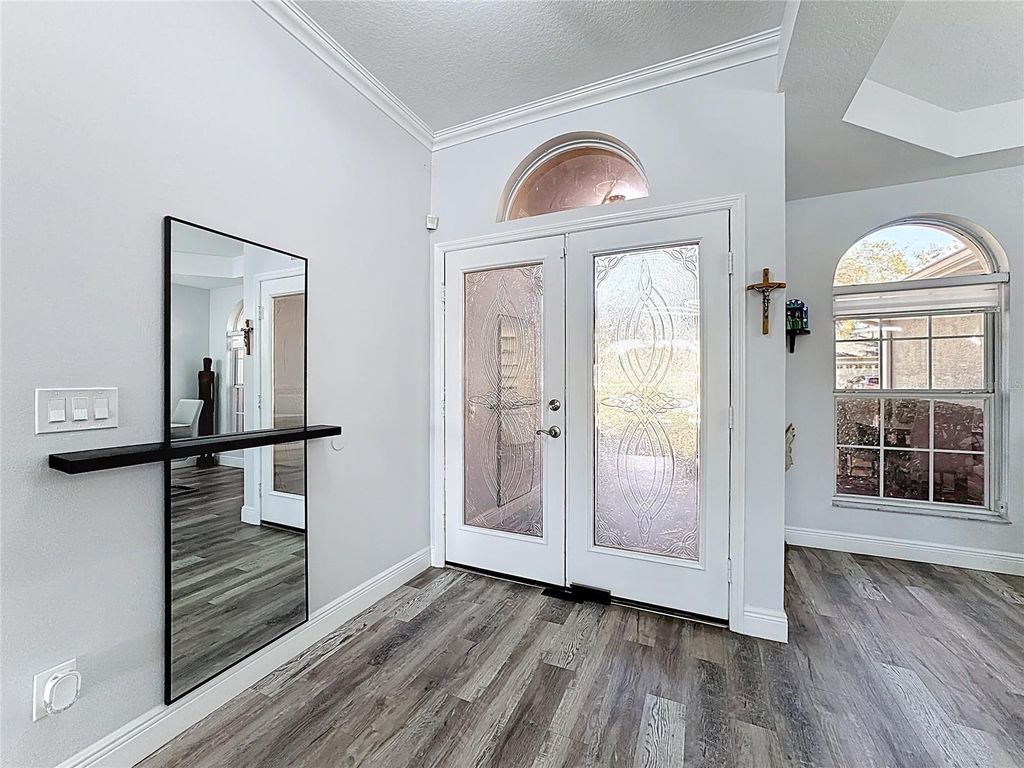 Image 11 of property listing at 14376 LORD BARCLAY DRIVE, Orlando, FL 32837