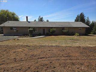 6110 Se YAMPO Rd, Amity, OR 97101