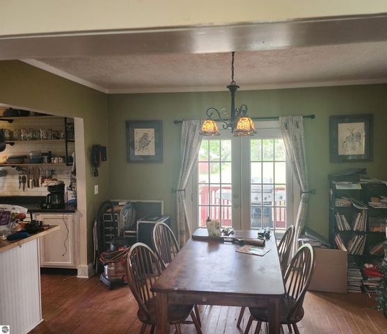 9530 W Denver Road, Lake, MI 48632