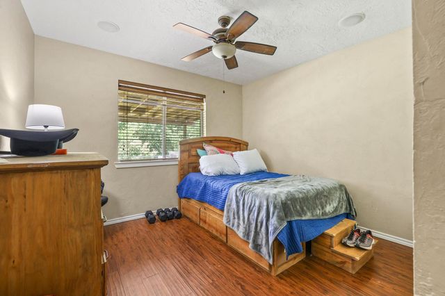 1712 Timberline Lane, Sherman, TX 75092