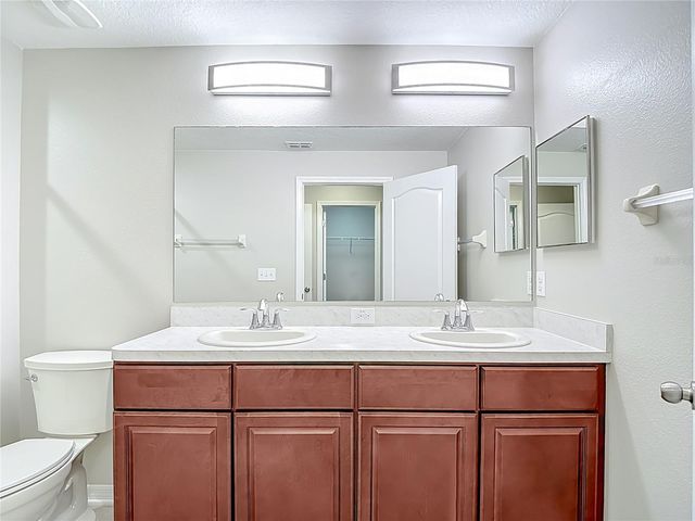 20451 BERRYWOOD LANE, Tampa, FL 33647