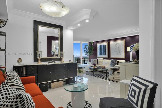 4775 Collins Ave 1806, Miami Beach, FL 33140