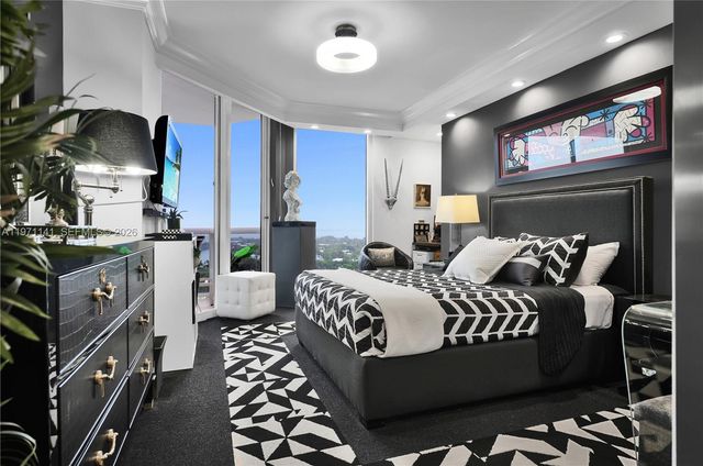 4775 Collins Ave 1806, Miami Beach, FL 33140