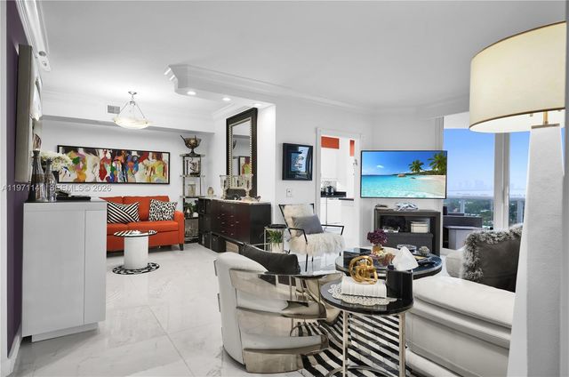 4775 Collins Ave 1806, Miami Beach, FL 33140