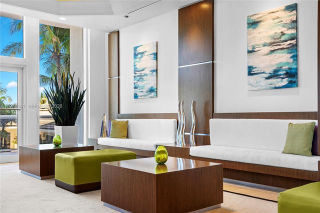 4775 Collins Ave 1806, Miami Beach, FL 33140