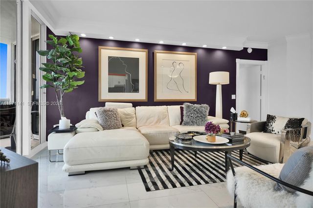 4775 Collins Ave 1806, Miami Beach, FL 33140