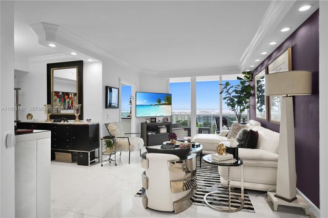 4775 Collins Ave 1806, Miami Beach, FL 33140