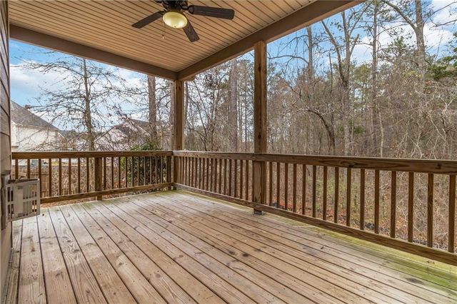 2321 Willow Shade Lane, Loganville, GA 30052