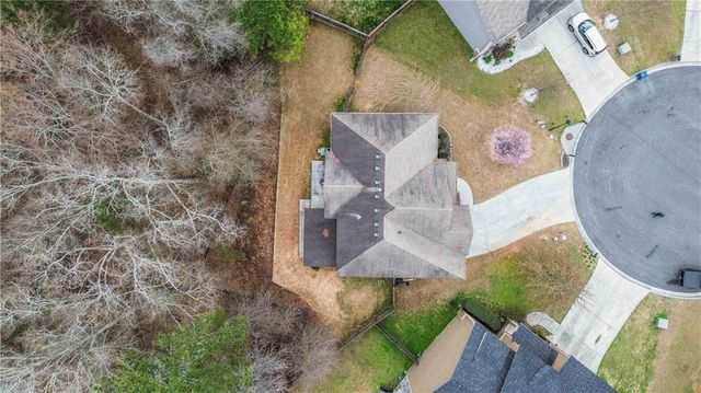 2321 Willow Shade Lane, Loganville, GA 30052