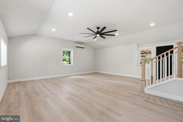 422 PRIVET RD, Horsham, PA 19044