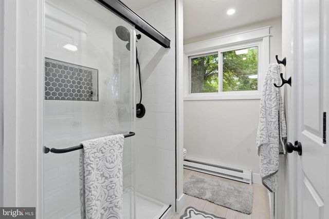 422 PRIVET RD, Horsham, PA 19044