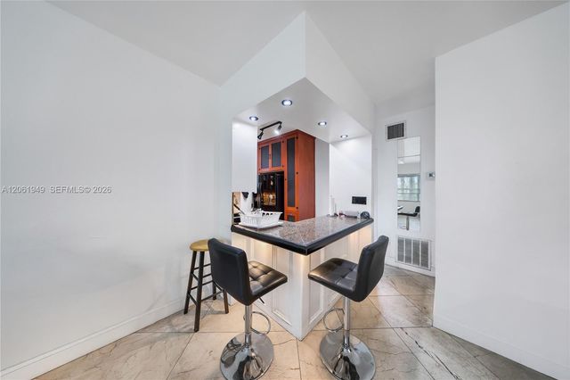 1289 Marseille Dr 45, Miami Beach, FL 33141