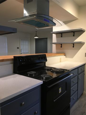 3302 Clawson RD A, Austin, TX 78704
