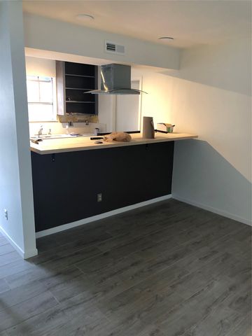 3302 Clawson RD A, Austin, TX 78704