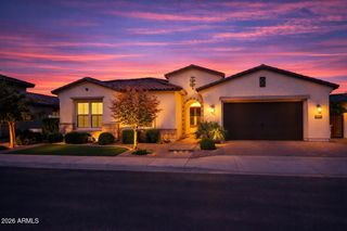 2110 E Aquarius Place, Chandler, AZ 85249