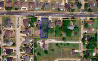 1405 NW 3rd Street, Bentonville, AR 72712