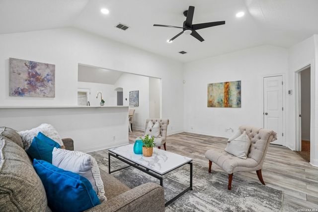 1722 Coxwold Ct, San Antonio, TX 78245