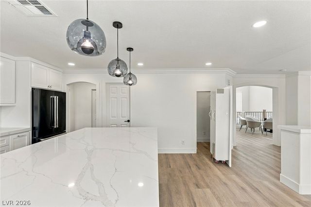 9009 Barium Rock Avenue, Las Vegas, NV 89143