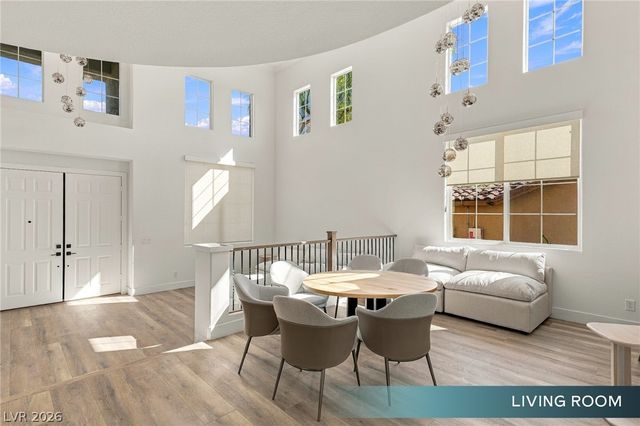 9009 Barium Rock Avenue, Las Vegas, NV 89143