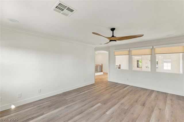 9009 Barium Rock Avenue, Las Vegas, NV 89143