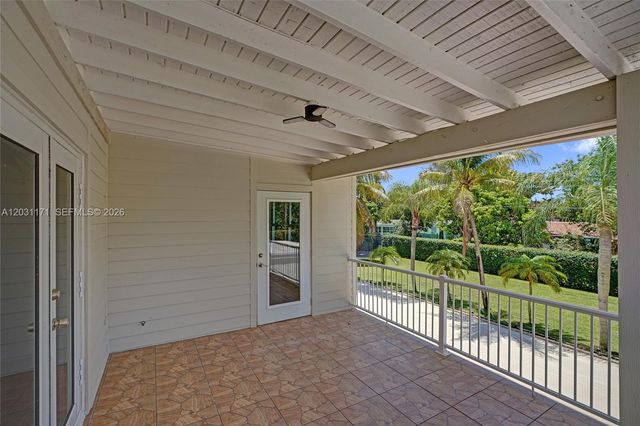8320 SW 161st St, Palmetto Bay, FL 33157