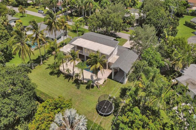 8320 SW 161st St, Palmetto Bay, FL 33157