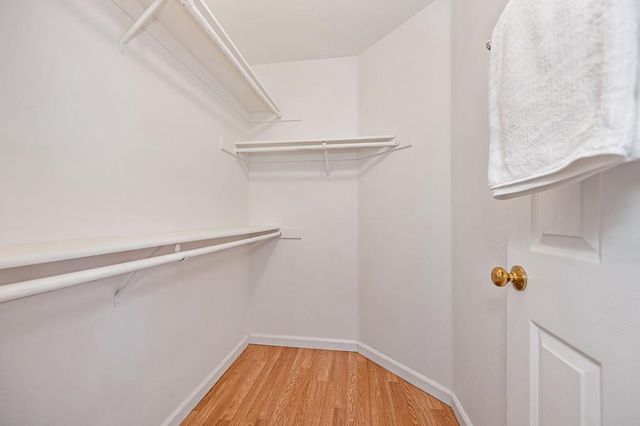 8705 Laguna Star Dr, Elk Grove, CA 95758