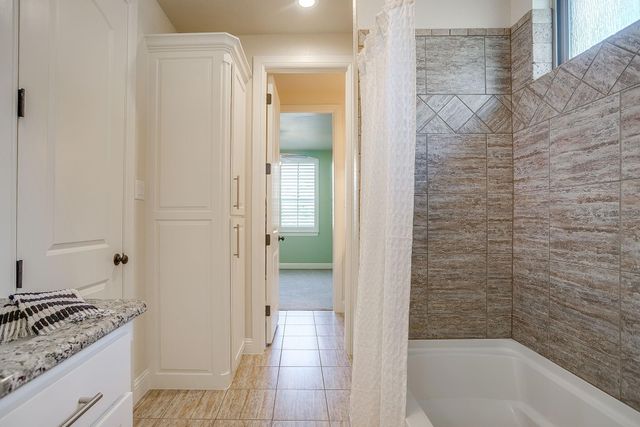 306 Creekview Terrace, Aledo, TX 76008