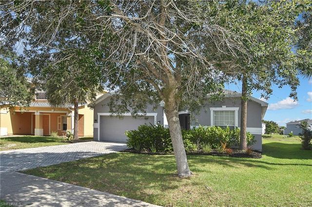 11069 River Trent CT, Lehigh Acres, FL 33971