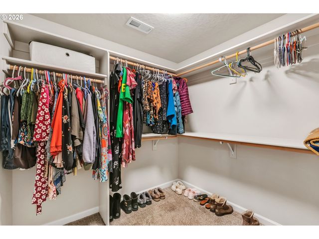 632 N 5TH St, Creswell, OR 97426