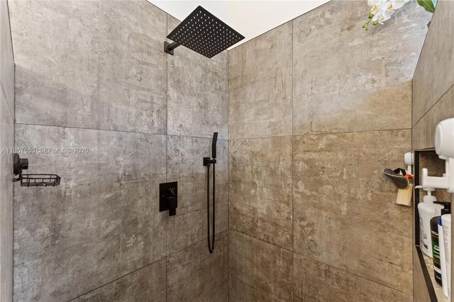 2915 NW 95th Ave, Coral Springs, FL 33065