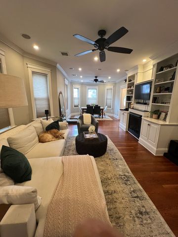 118 King Street 1, Boston, MA 02124
