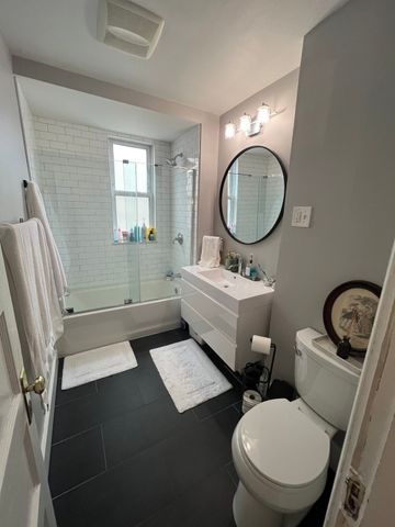 118 King Street 1, Boston, MA 02124