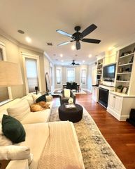 118 King Street 1, Boston, MA 02124