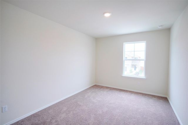 384 Papaya DR, Buda, TX 78610