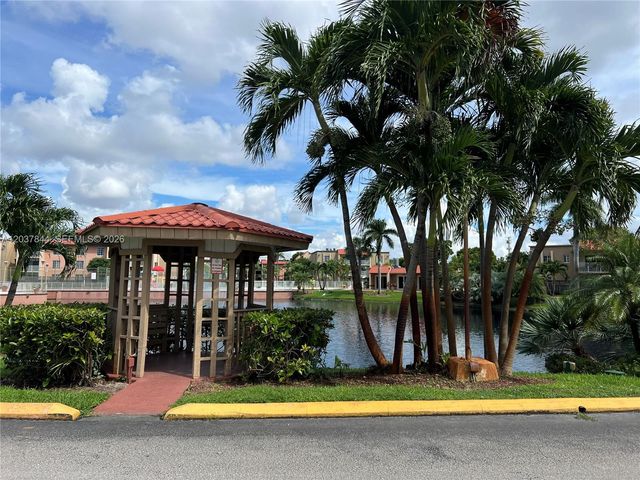 4910 NW 79th Ave 205, Doral, FL 33166