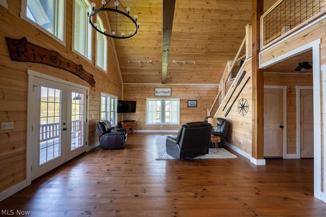 146 S. River Rail Lane, St Marys, WV 26170