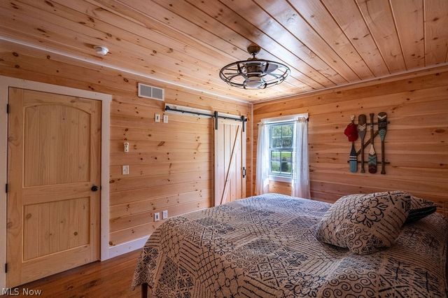 146 S. River Rail Lane, St Marys, WV 26170