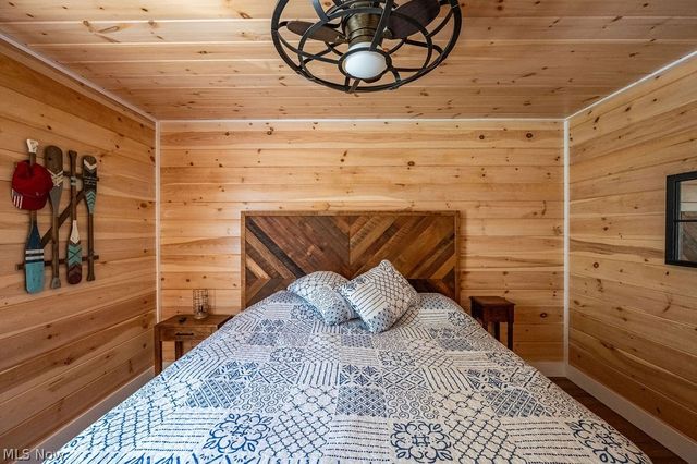 146 S. River Rail Lane, St Marys, WV 26170