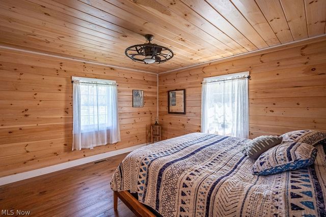 146 S. River Rail Lane, St Marys, WV 26170