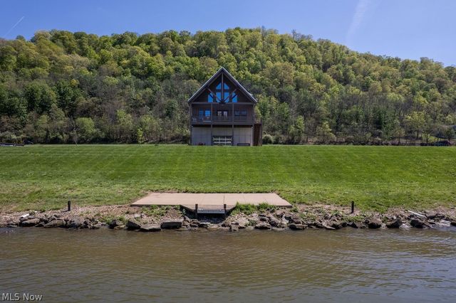 146 S. River Rail Lane, St Marys, WV 26170