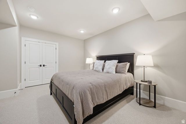 8142 S NEWBURY GROVE LN, Cottonwood Heights, UT 84093